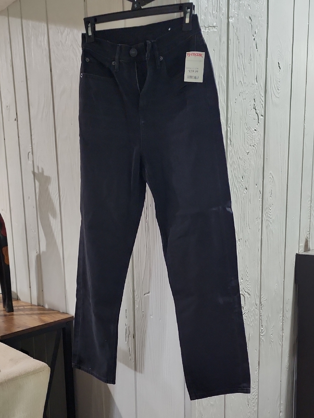 American Eagle Outfitters Straight-Leg Jeans in Black SIZE 2